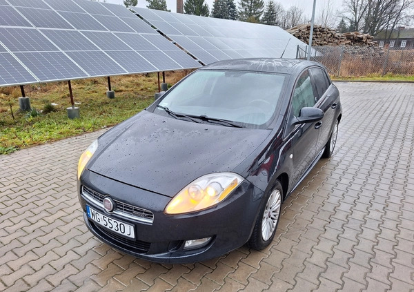 Fiat Bravo cena 12700 przebieg: 277000, rok produkcji 2009 z Szczebrzeszyn małe 106